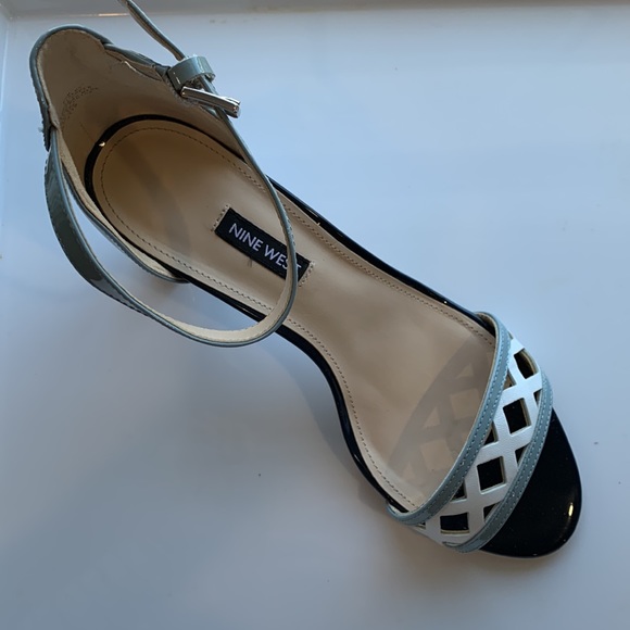 Nine West Paisley Open Toe Blue Patent Leather Block Heel Sandals - Picture 6 of 16